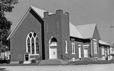 Church Buildings in Jamesport, MO, and That Area