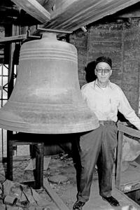Clock Keeper Buster Gordon at the Seth Thomas Clock 1986