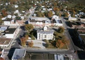 Aerial View of Gallatin, MO (circa 1980)
