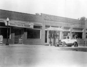 Gallatin Motor Company Ford Dealership 1917-20
