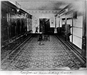 Pettijohn Undertaking Parlor in Gallatin, MO