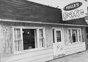 Yuille's Cafe on the Gallatin Square