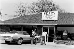 Sears Catalog Store Opens in Gallatin, MO