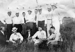 Masonic Picnic at Gallatin, MO (circa 1918)