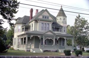 A.T. Ray Home 1985