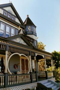 Lavish Exterior