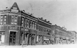 West Side Gallatin Square