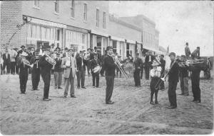Braymer Band at Lock Springs, MO 1910