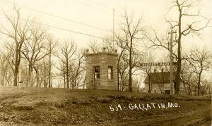 Entrance Into Gallatin's Dockery Park