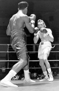 Gallatin's Craig Cummings Turns Pro Boxer