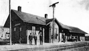 Nitro Chism Gang at Rock Island Depot in Jamesport 1909